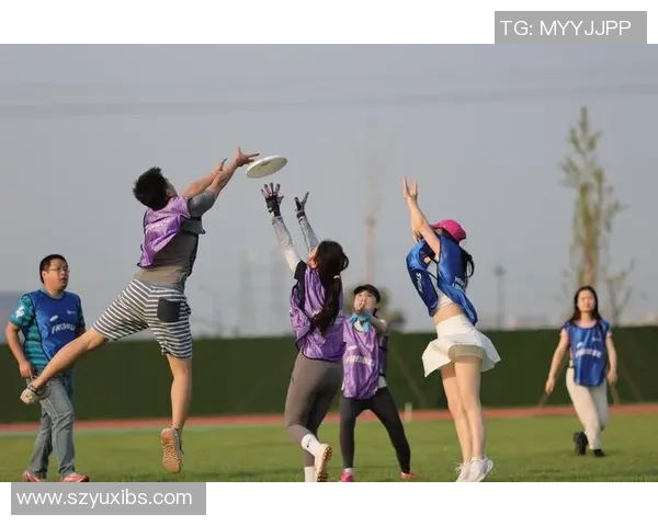 飞盘飞翔的梦想广州飞盘队在极限运动联赛中的成长与蜕变